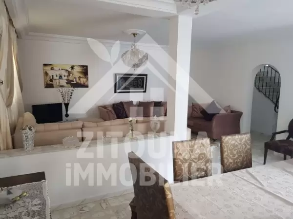 A louer un duplex à cité Khalil