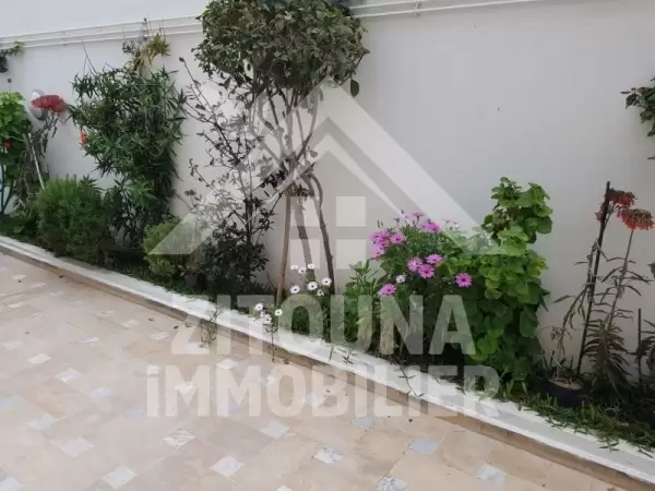 A louer un Rez chaussée à l'Aouina