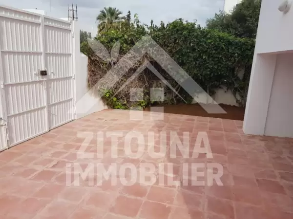 A louer un appartement tout neuf , jamais habité et avec jardin à la Marsa