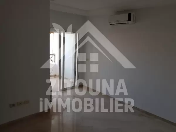 A vendre un appartement à la Soukra