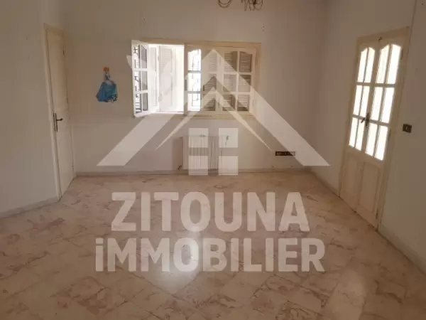 A louer une villa à la Marsa cité des juges
