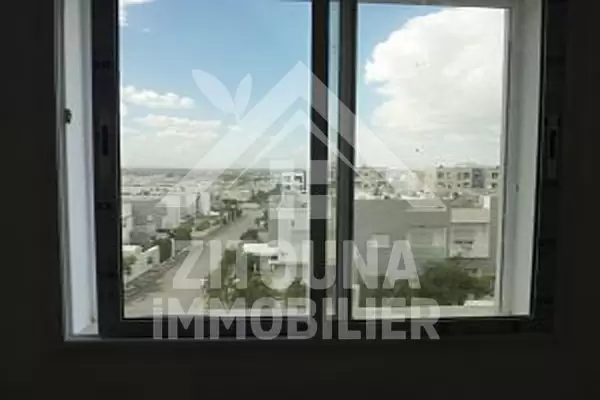 A louer un appartement sur la route du relais donnant sur la foret de Gammarth