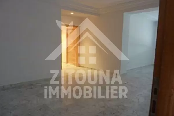 A louer un appartement sur la route du relais donnant sur la foret de Gammarth