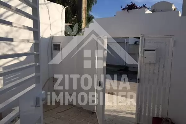 A louer une belle villa à la Marsa