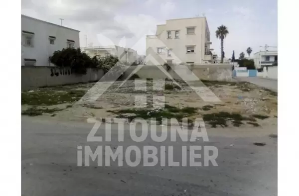 une opportunité à ne pas rater pour un terrain bien placé a la marsa