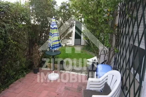 A louer une trés belle villa à Carthage présidence
