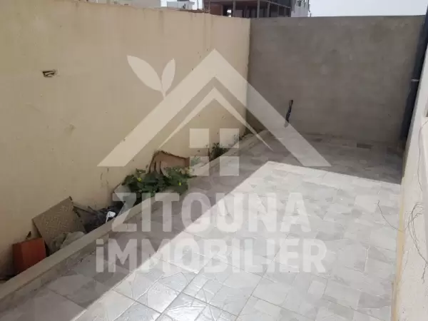 A louer un Rez chaussée à Ain Zaghouan