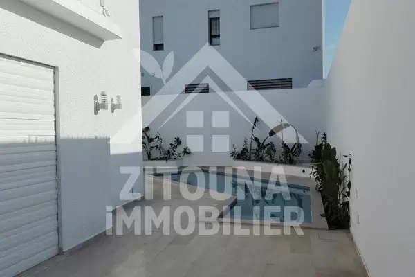 A louer une belle villa à la marsa