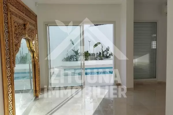 A louer une belle villa à la marsa