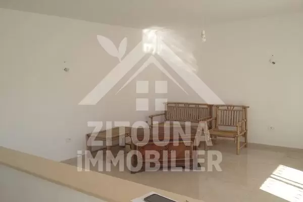 A louer un beau duplex à La Marsa