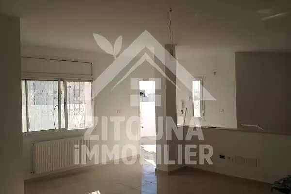 A louer un beau duplex à La Marsa