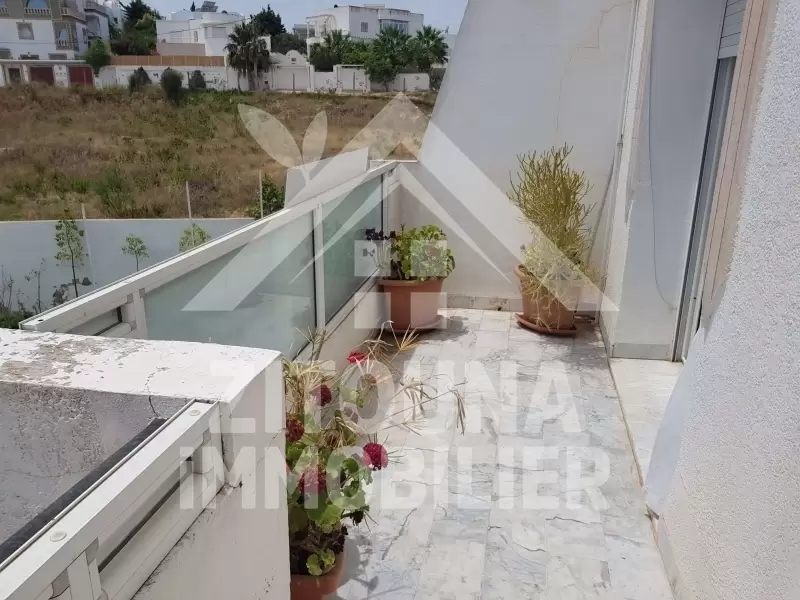 A louer un appartement meublé à Gammarth