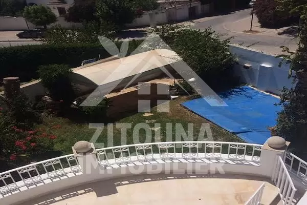 A louer une belle villa Carthage