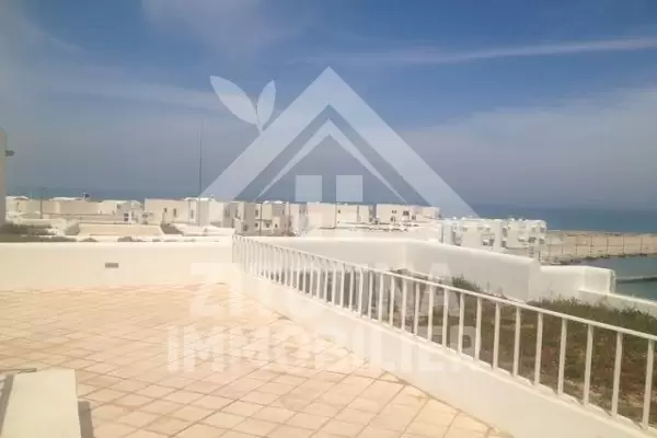 A louer une belle villa à Gammarth Marina