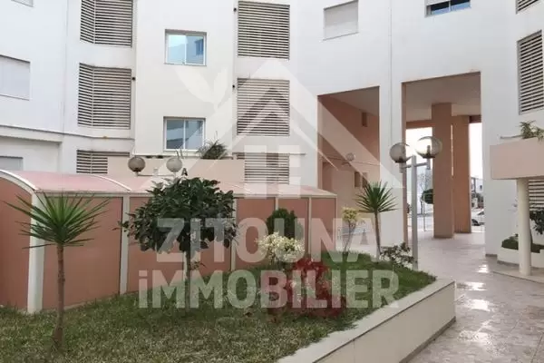 A louer un appartement au Lac 2