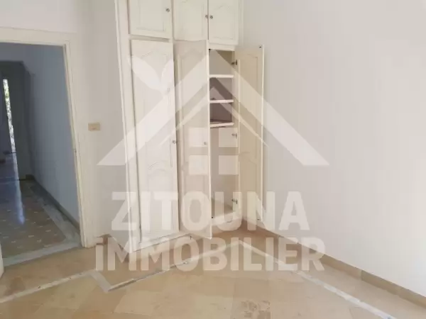 A louer un duplex à la Marsa