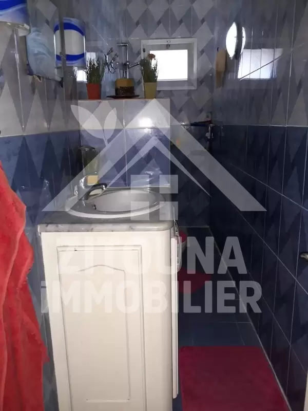 A vendre une belle villa à l'entrée de la Mornaguia