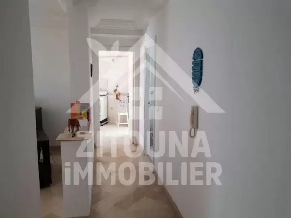 A vendre un appartement en s+3 dans une résidence gardée à Salambo