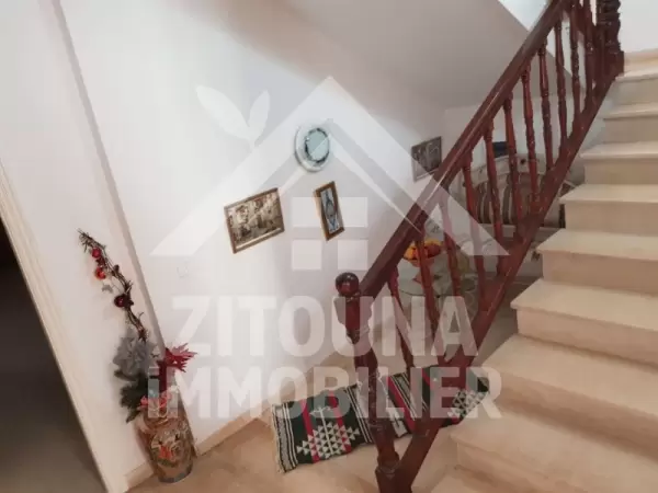 A vendre une villa à Laouina