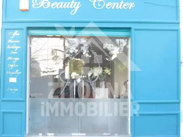 Un salon d'esthétique vip a vendre dans le centre de la Marsa