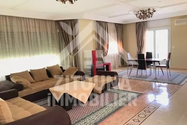 A louer un étage de villa à laouina