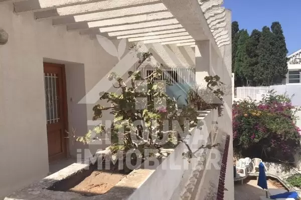 A louer bel appartement meublé à La Marsa