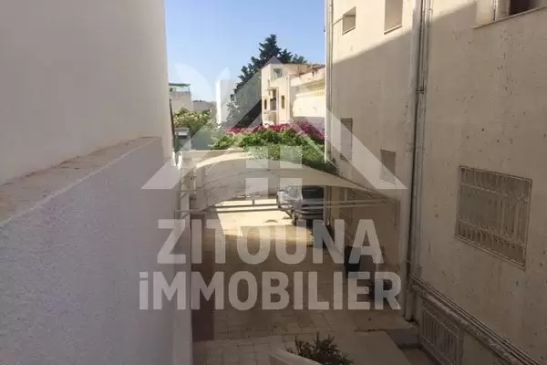 A louer bel appartement meublé à La Marsa