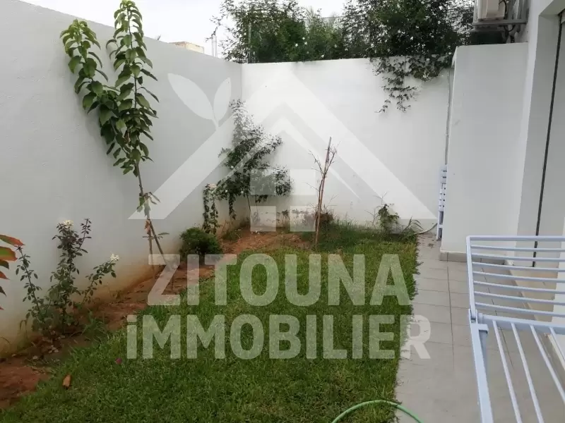 A louer bel appartement meublé