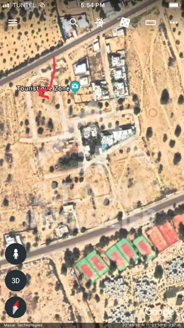 A vendre 2 lots de terrain à Aghir, zone touristique de Midoun, à 200-250 m de la mer, en face de l’ancien Sangho Village,avec un accès à la mer + avec une autorisation d’avoir un commerce sur l’un de