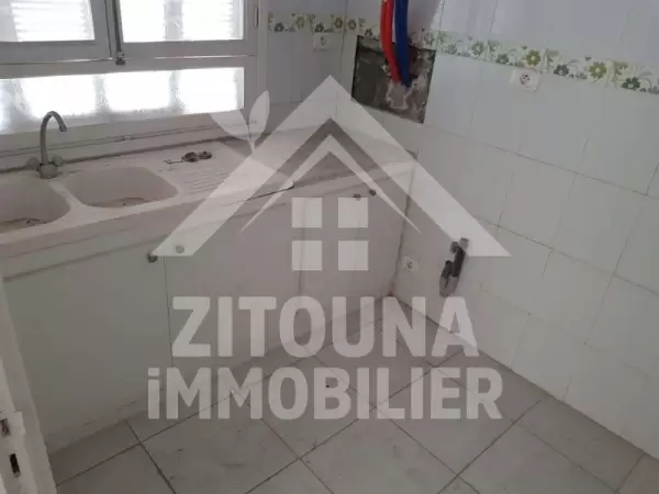 A vendre un immeuble à la Marsa