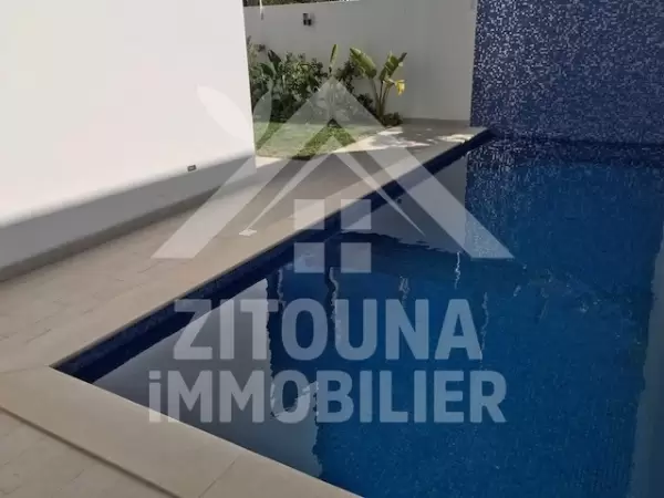 A Vendre une charmante villa à la Marsa Nassim