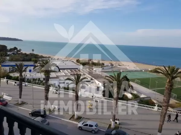 A louer un appartement meublé avec vue sur Mer à la Marsa Plage