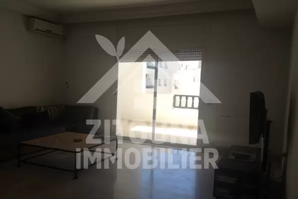 Appartement vide à louer marsa plage