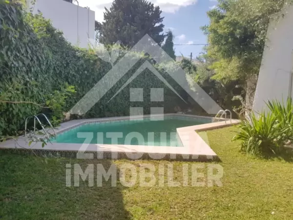 A louer une villa à la Marsa