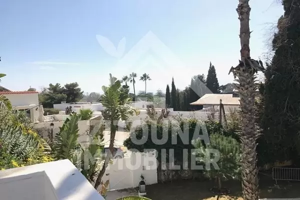 A vendre une maison typique à Carthage