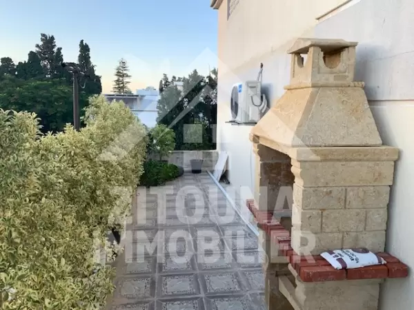 A louer un magnifique appartement richement meublé à Carthage Byrsa