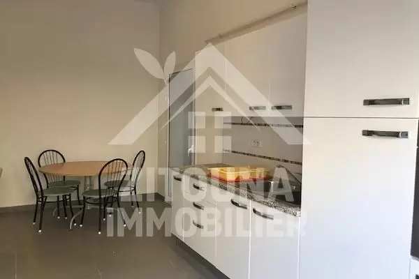 A louer un rez de chaussée de villa à la Marsa