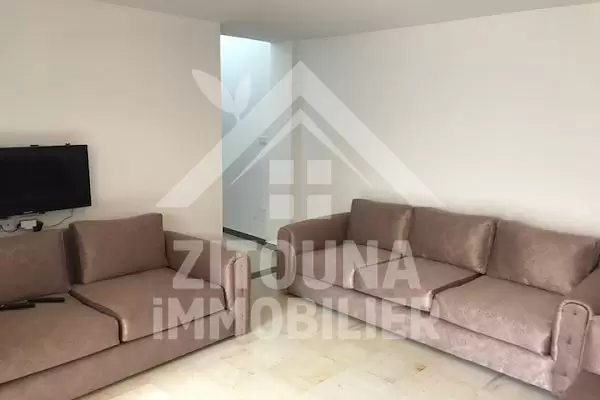 A louer un rez de chaussée de villa à la Marsa