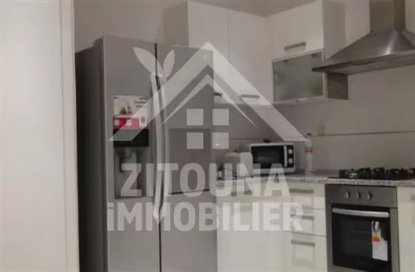 A louer un beau duplex à Gammarth Marina