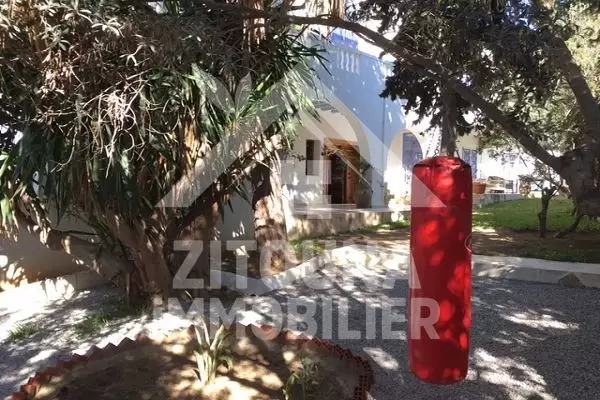A vendre une villa à Gammarth