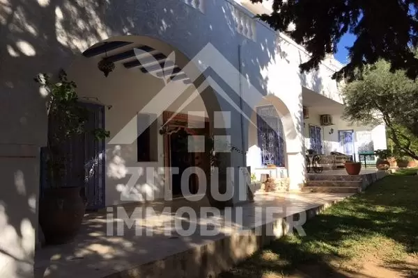 A vendre une villa à Gammarth
