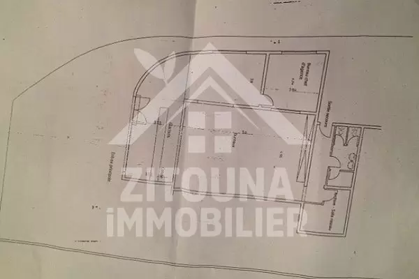 Local à vendre pour usage commercial