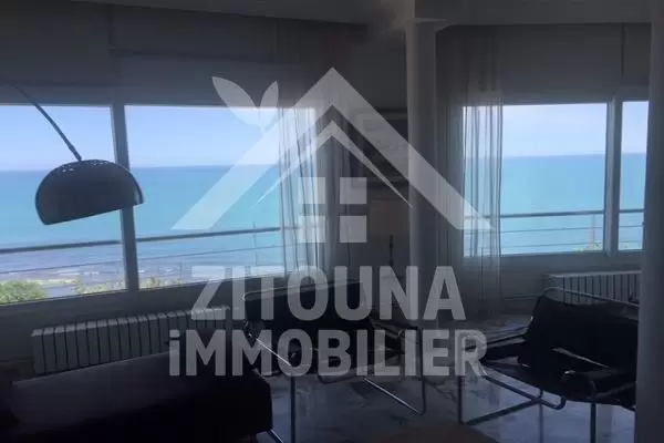 A louer un beau duplex meublé