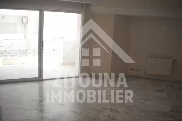 Appartement à louer à la marsa plage