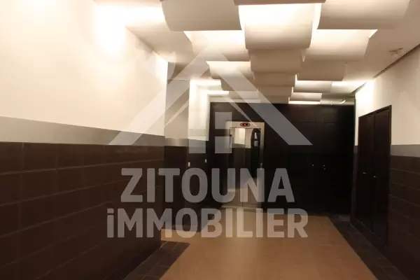 Appartement très haut standing au Lac 2