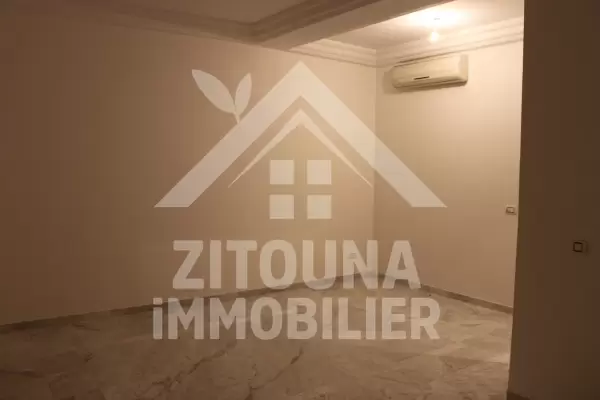 Appartement très haut standing au Lac 2