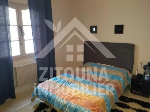 A louer un étage de villa à la Marsa Corniche
