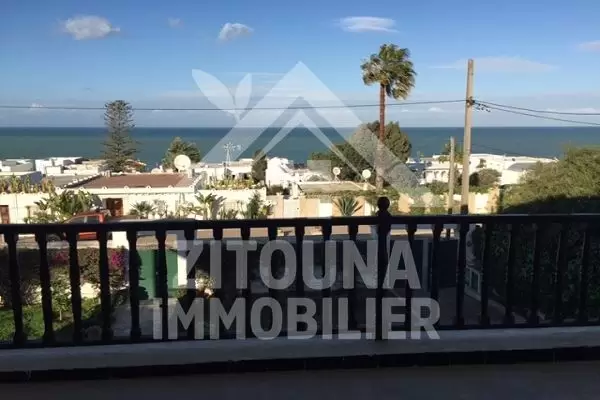 Etage de villa à louer à La Marsa Corniche