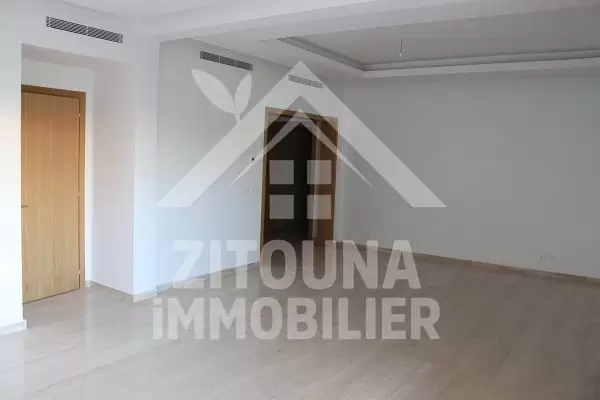 A louer un beau duplex aux Jardins de Carthage