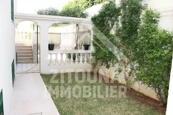 Rez de chaussée de villa meublé à Ain Zaghouan